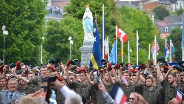 15 000 militaires du monde entier à Lourdes  