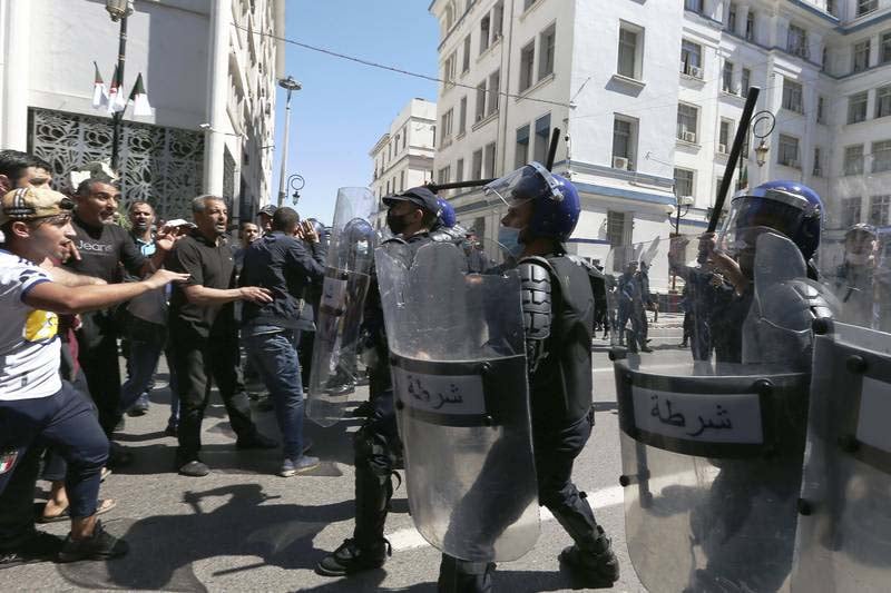 L’Algérie resserre l’étau sécuritaire sur la liberté d’expression 
