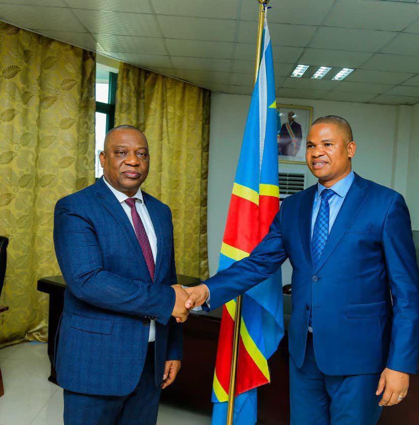 Haut-Katanga : Remise et reprise entre le vice-gouverneur sortant Jean-Claude Kamfwa et entrant Martin Kazembe