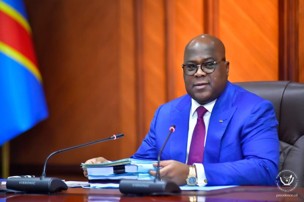 Félix Tshisekedi préoccupé par des cas de naufrage