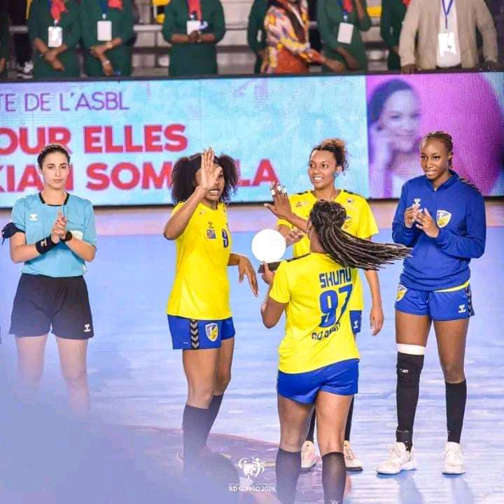 Handball :  Après un début en fanfare à la 1ère journée,  La RDC chute ce jeudi face au Cameroun 23-25 à la 2è journée de la 26è Can seniors Dames 2024