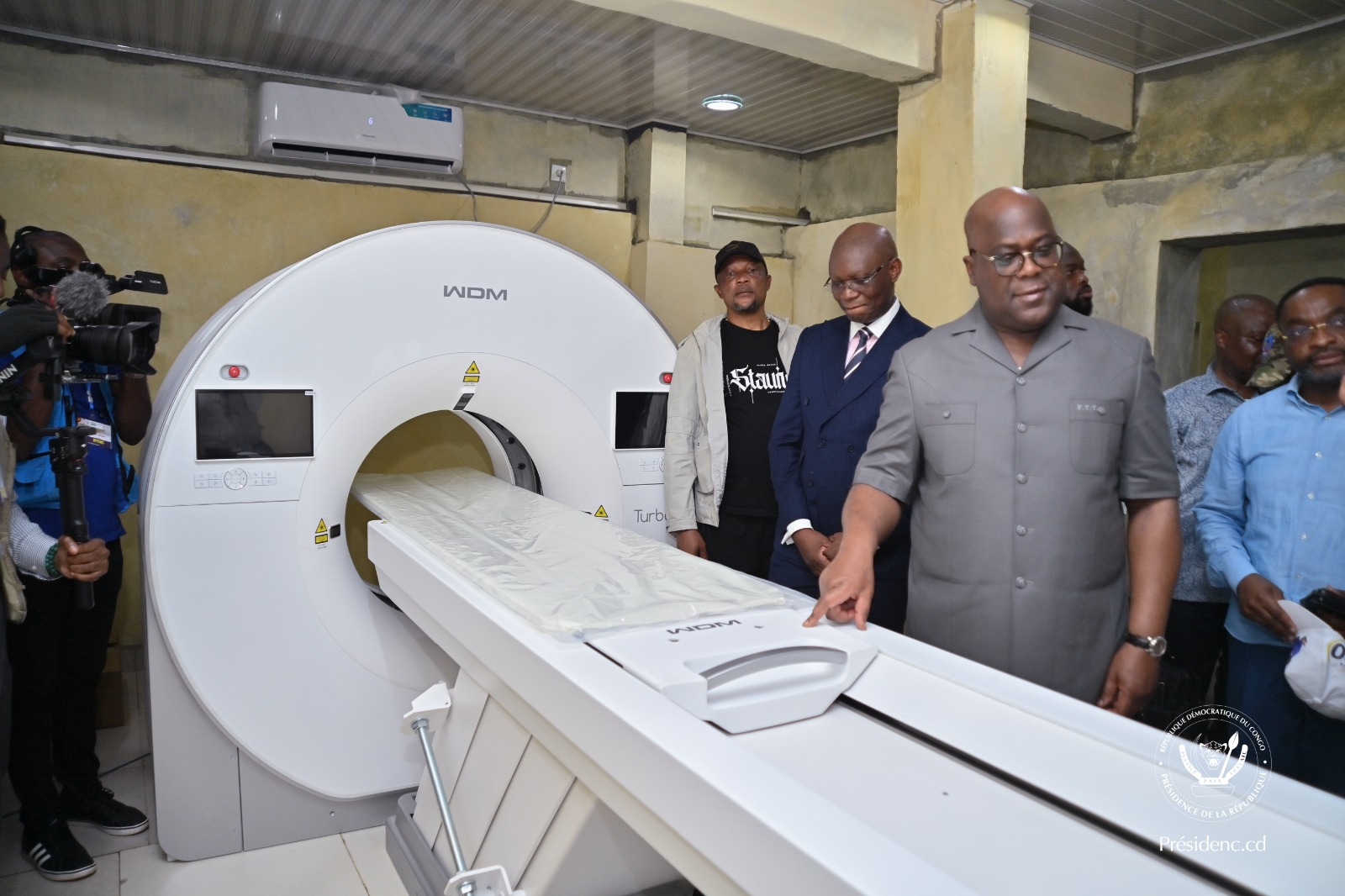 A Mbuji-Mayi : Tshisekedi inaugure l’hôpital de la Muya