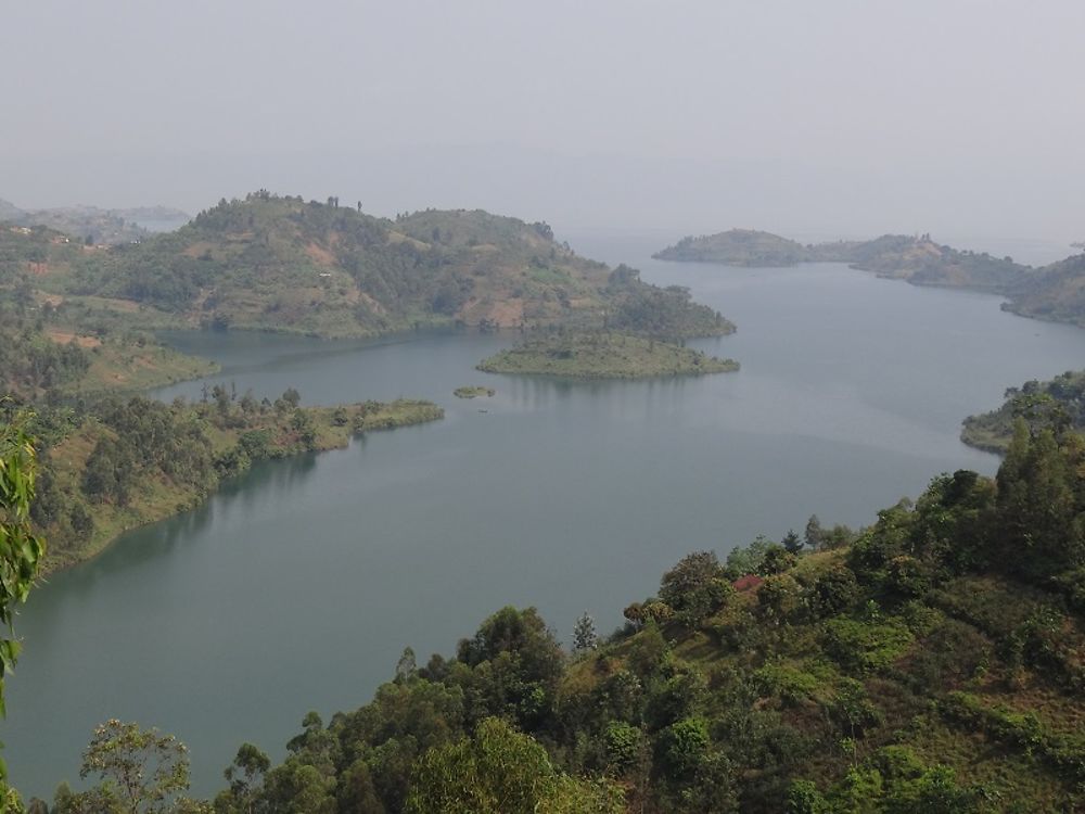 Nord-Kivu: Interdiction formelle de la navigation diurne et nocturne sur le lac Kivu (officiel)