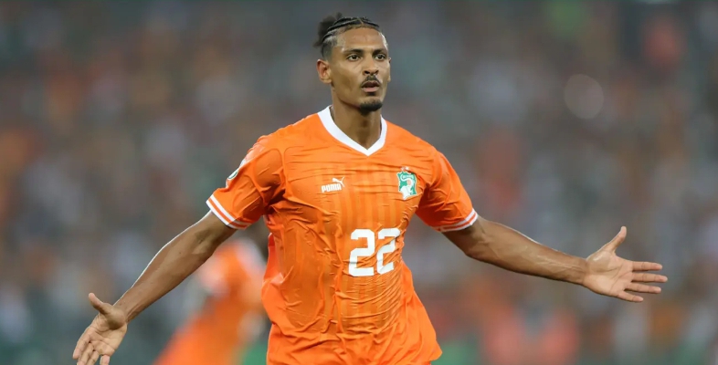 Sébastien Haller signe son retour chez les Éléphants