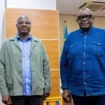 Lors de leur échange : Louis Watum et le Général-Major Gaby Kasongo insistent sur la nécessité de renforcer la stabilité, de créer un environnement favorable aux investissements