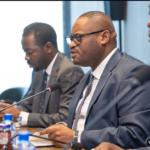 Doudou Fwamba préside une séance de travail consacrée à l’évaluation de la première phase du Programme de développement local des 145 territoires