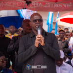 En vacances parlementaires: Isaac Tshilumbayi face à la population de Luiza