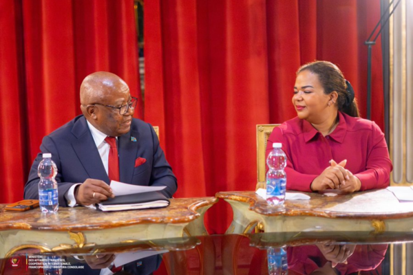 A Rome : Mme Thérèse Kayikwamba réaffirme l&rsquo;importance stratégique de la diaspora dans le rayonnement et le développement de la RDC